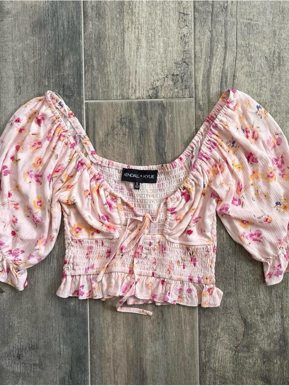 Kendall & Kylie Blush Pink Floral Tie-Front Puff Sleeve Crop Top